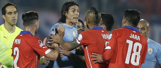 Прогноз на матч Уругвай - Чили [18.11.15] : месть за Кавани